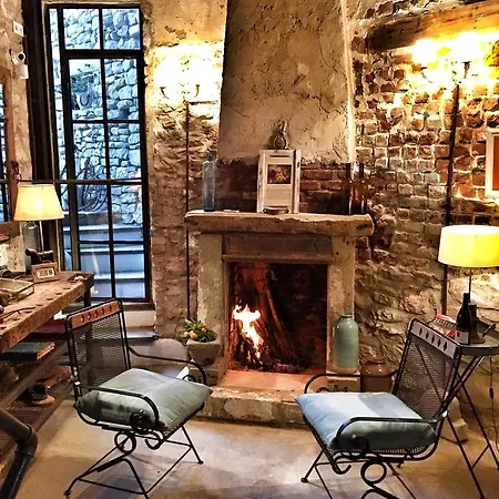 ホテル Art Design *