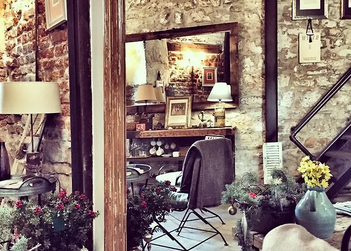 Art Design Отель Урла